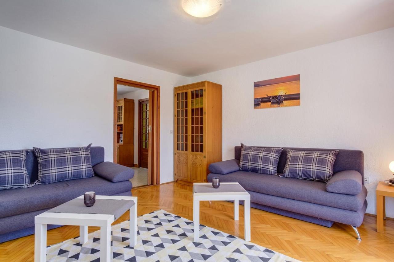 Apartmani Nadalina Veli Losinj Exterior photo