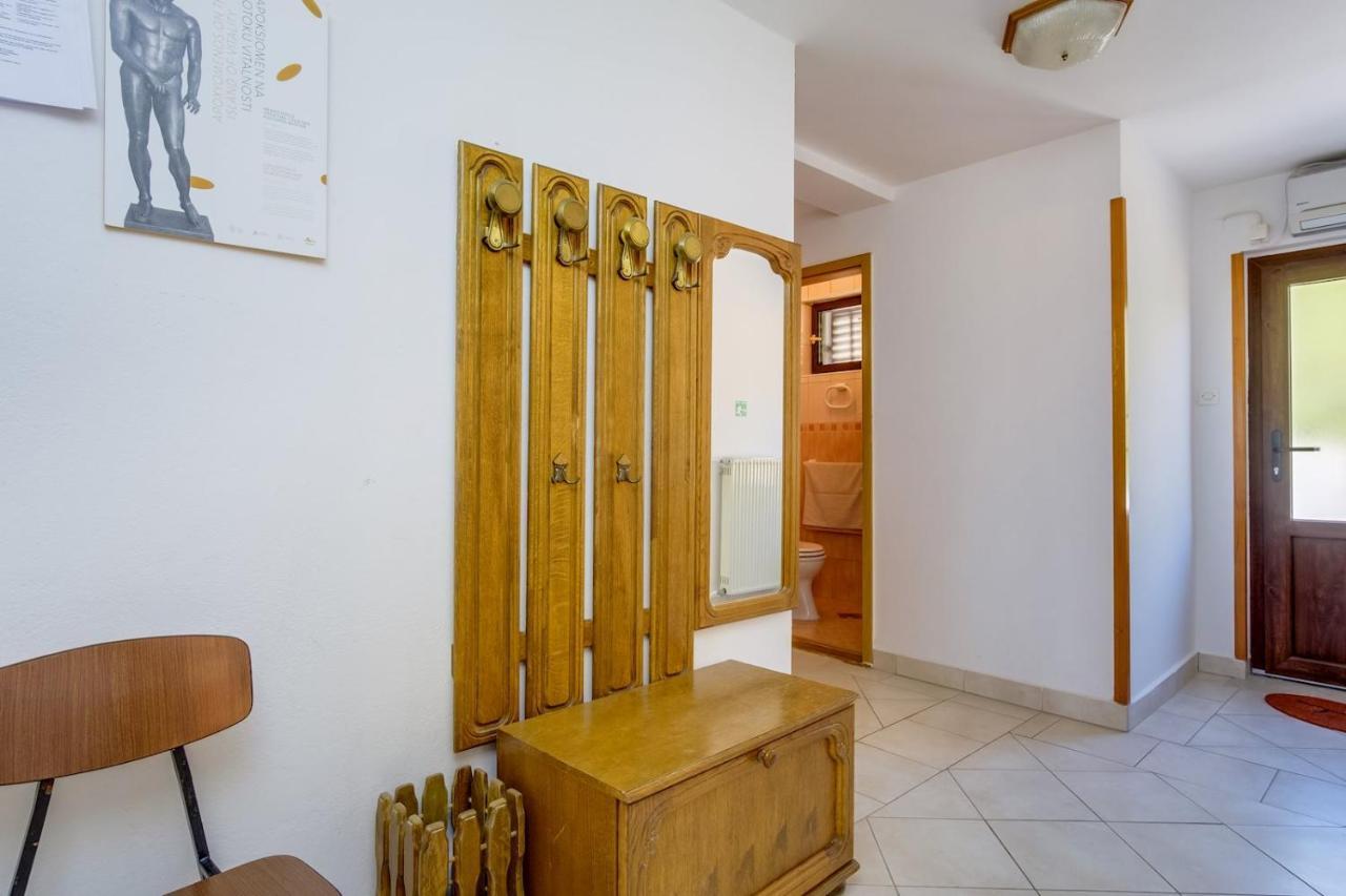 Apartmani Nadalina Veli Losinj Exterior photo