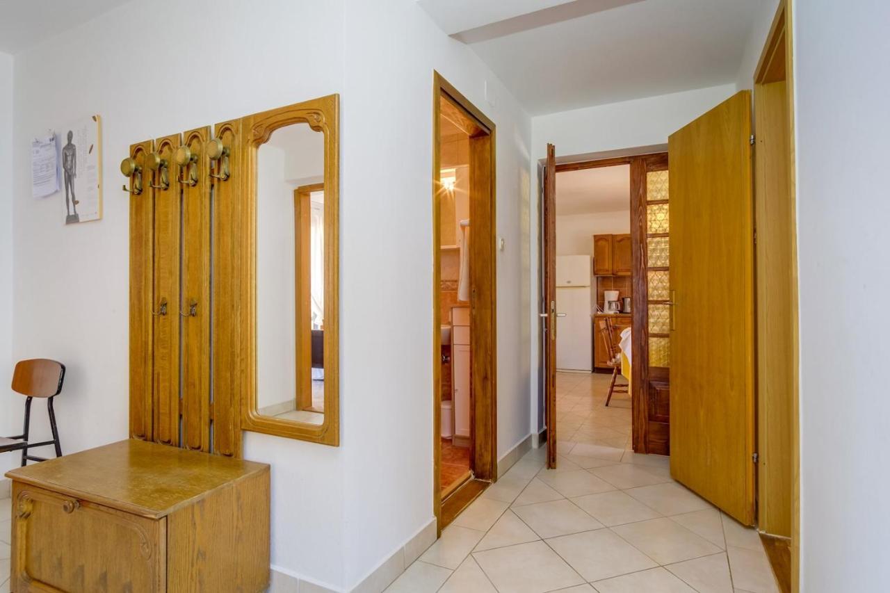 Apartmani Nadalina Veli Losinj Exterior photo