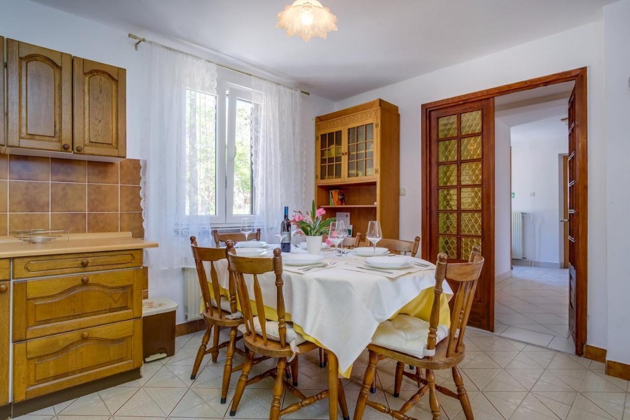 Apartmani Nadalina Veli Losinj Exterior photo