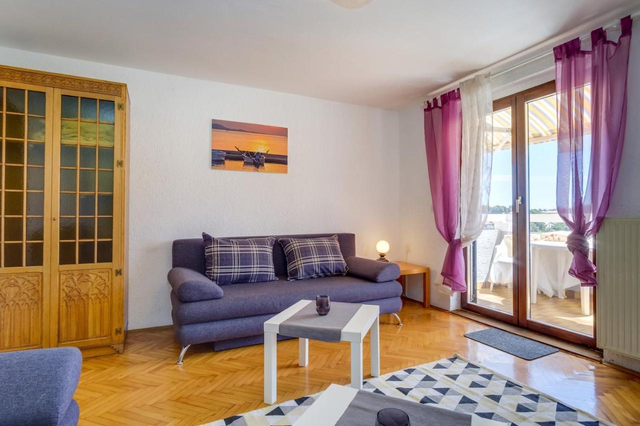 Apartmani Nadalina Veli Losinj Exterior photo